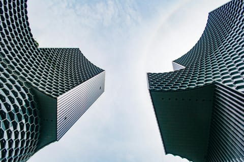 Hanoi Condo Prices Hit USD 3,950 Per Sqm — Up 30% in 2025