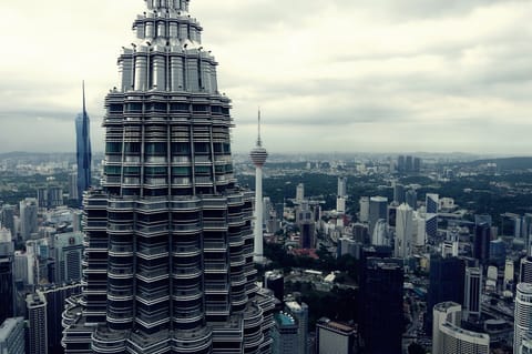 Vietnam Property Market: 10,000 Prisoner Release and Real Estate Impact