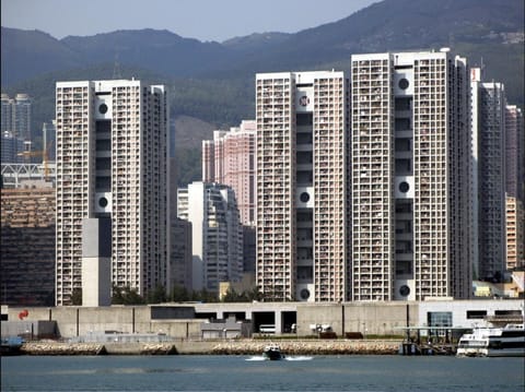 Hong Kong Home Prices Just Snapped a 13-Month Rally. Here's What's Behind It